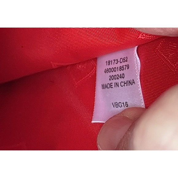 Vera Bradley Leather Riley Compact Wallet Canyon Sunset Red Quilted - Picture 10 of 13